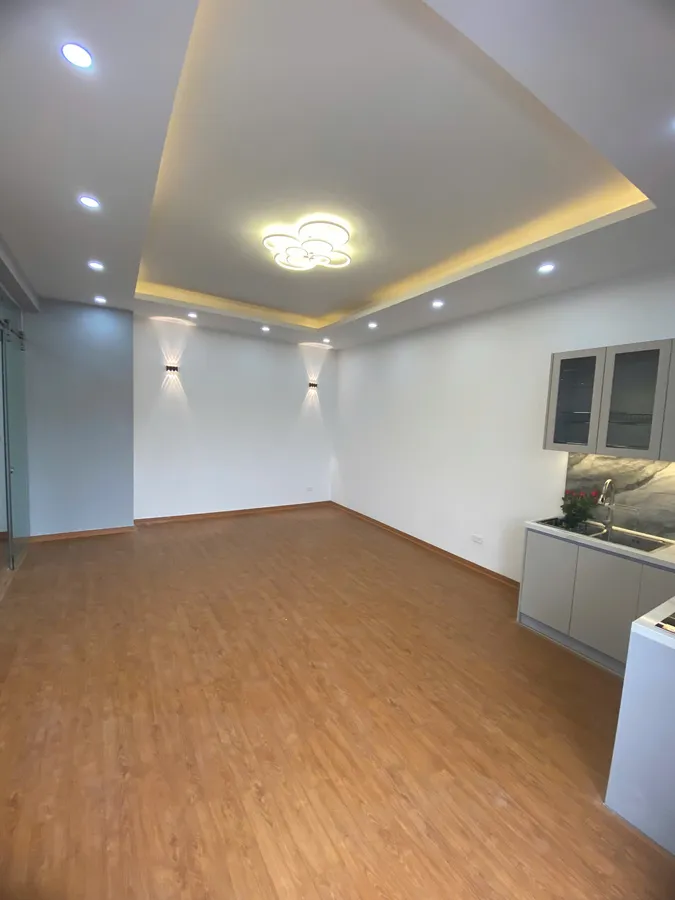 CẦN BÁN CĂN HỘ ĐẸP NGÕ 1 PHỐ ĐỖ NHUẬN, GẦN CÔNG VIÊN HÒA BÌNH - Ảnh chính
